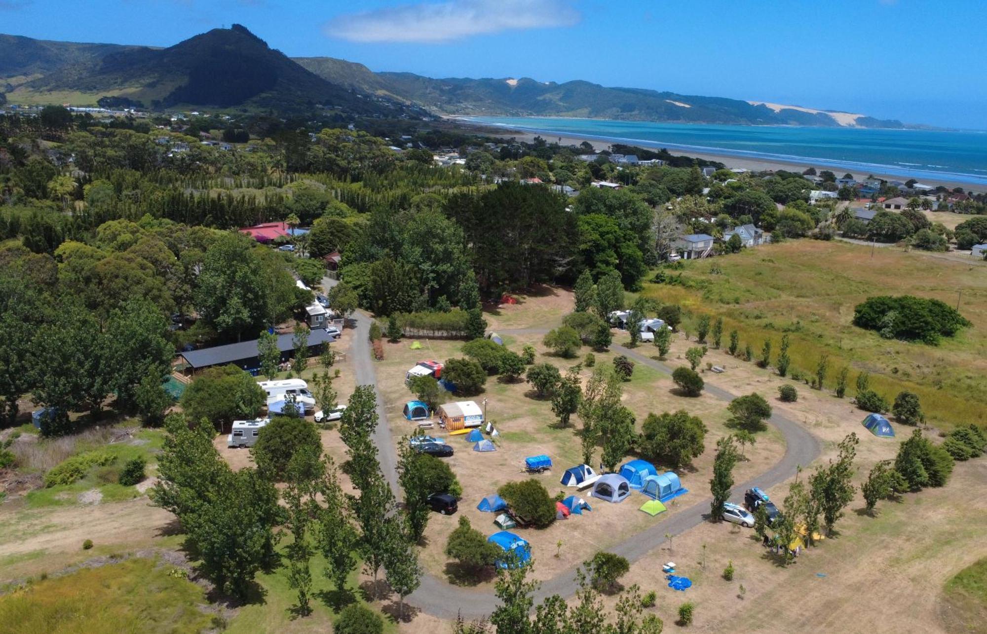 Ahipara Holiday Park Exterior foto